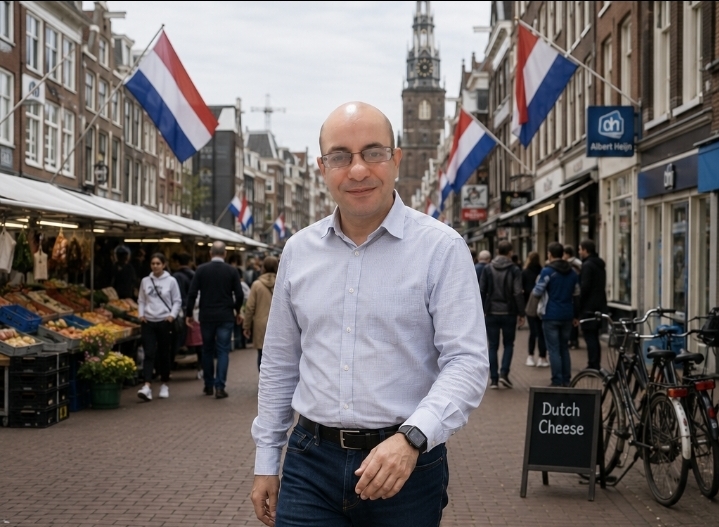 د. إبراهيم جلال فضلون — في أحد أسواق هولندا (Dutch Street Market)